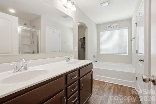 9413 Hanberry Boulevard, Charlotte, NC 28213