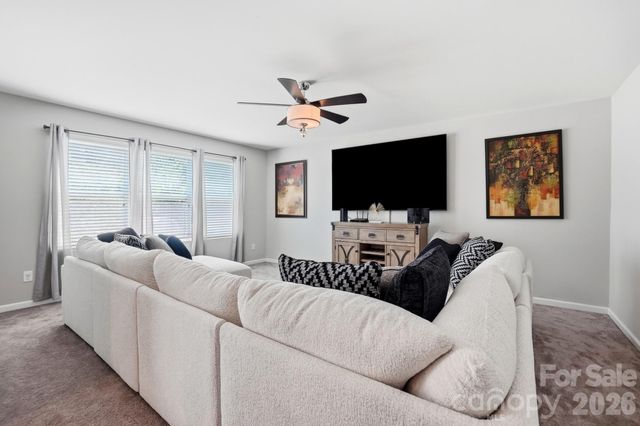 9413 Hanberry Boulevard, Charlotte, NC 28213