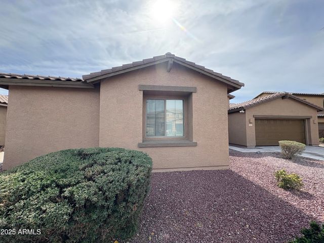 2703 E ZION Way, Chandler, AZ 85249