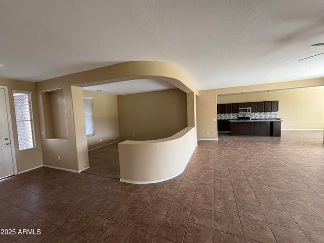 2703 E ZION Way, Chandler, AZ 85249