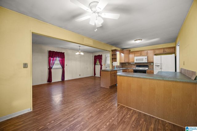 849 SKELTON AVENUE, Gardendale, AL 35071