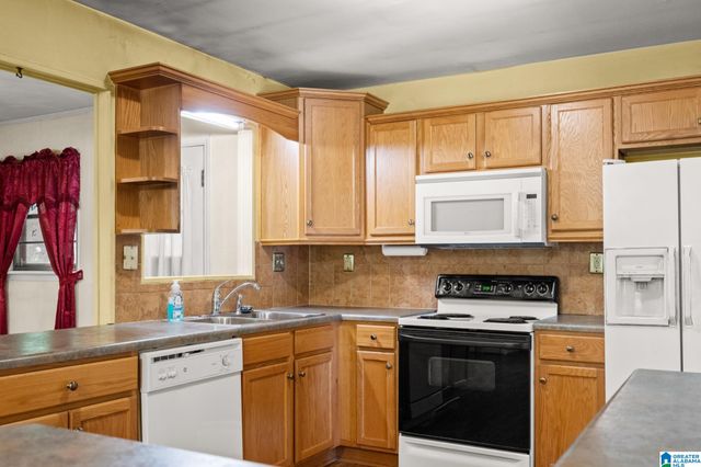849 SKELTON AVENUE, Gardendale, AL 35071