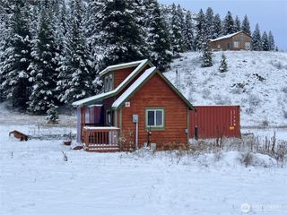 2 Mountain View Drive N, Oroville, WA 98844