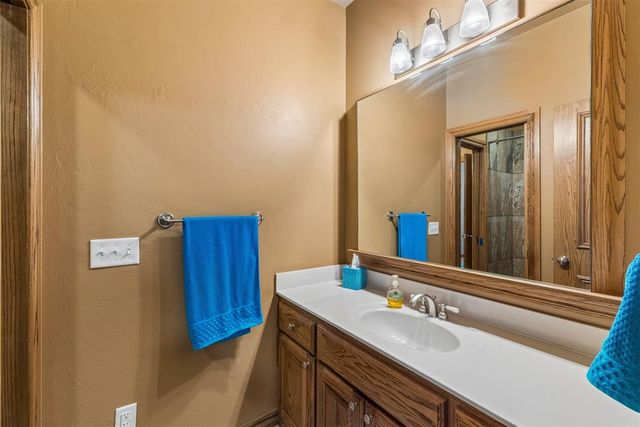 3100 Sawgrass Road, Edmond, OK 73034