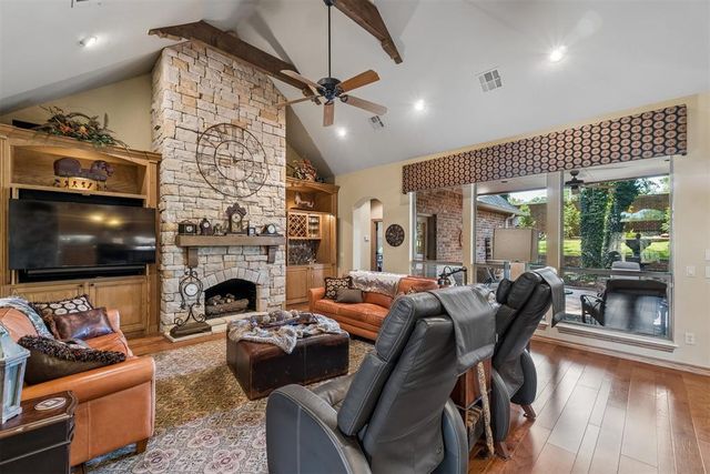 3100 Sawgrass Road, Edmond, OK 73034