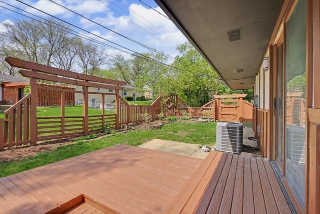 2 Walton Place, Normal, IL 61761