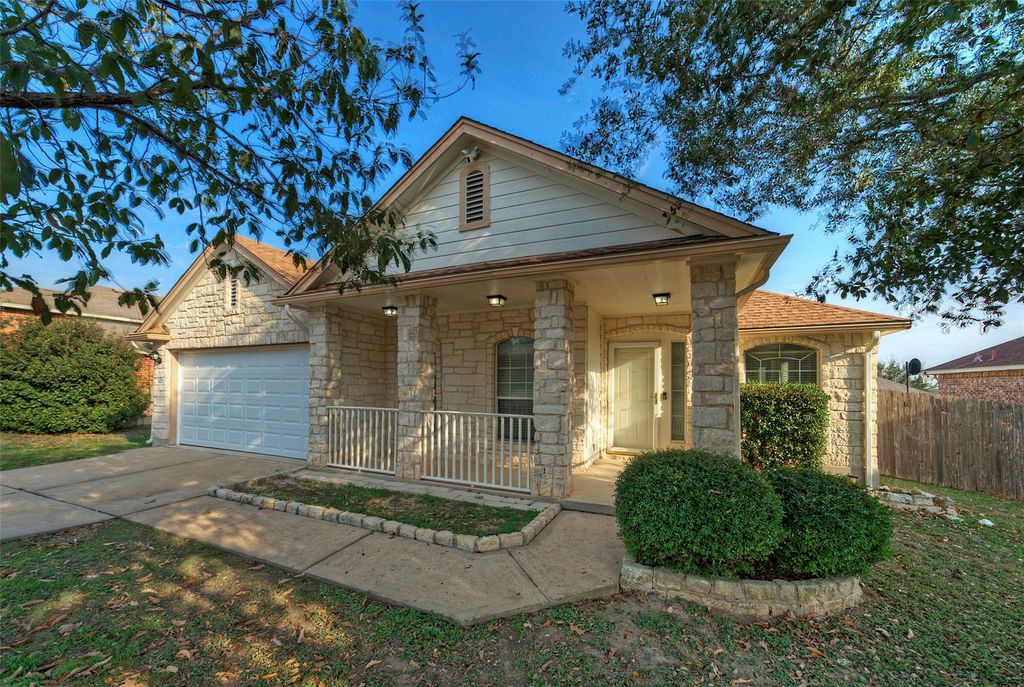 14609 Lipton LN, Pflugerville, TX 78660