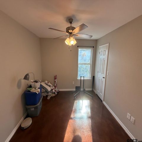 336 Timberline Dr, Bullard, TX 75757