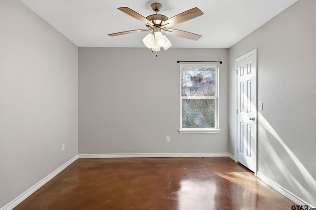 336 Timberline Dr, Bullard, TX 75757