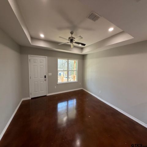 336 Timberline Dr, Bullard, TX 75757