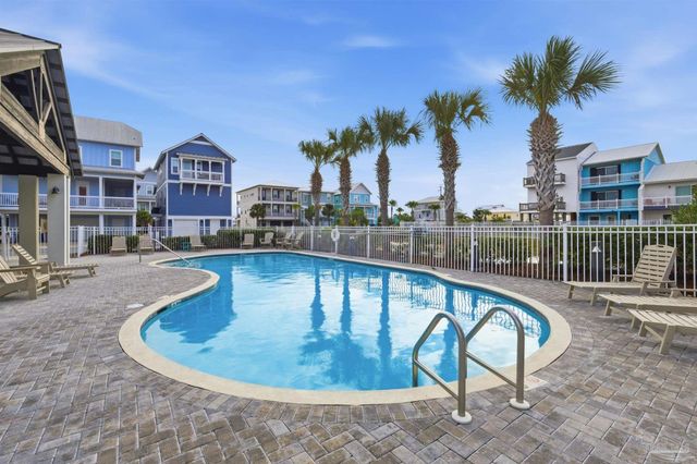 1499 Seaside Cir, Navarre Beach, FL 32566