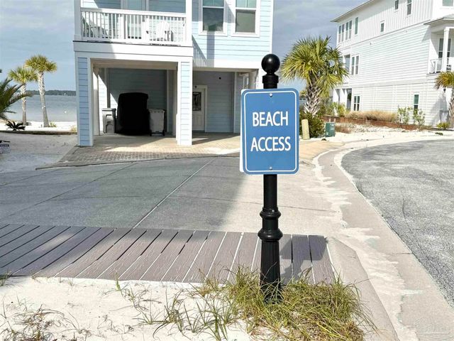 1499 Seaside Cir, Navarre Beach, FL 32566