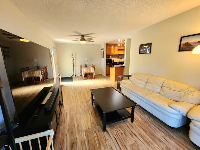 1126 NW Cherry Avenue 136, San Bruno, CA 94066