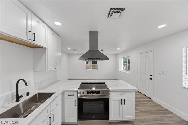 3651 Bear Creek Drive, Las Vegas, NV 89115