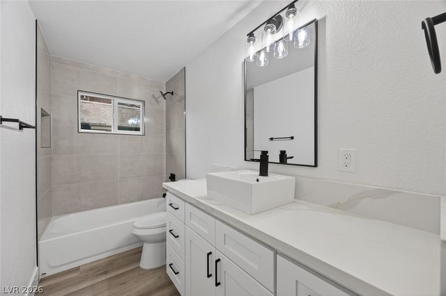 3651 Bear Creek Drive, Las Vegas, NV 89115