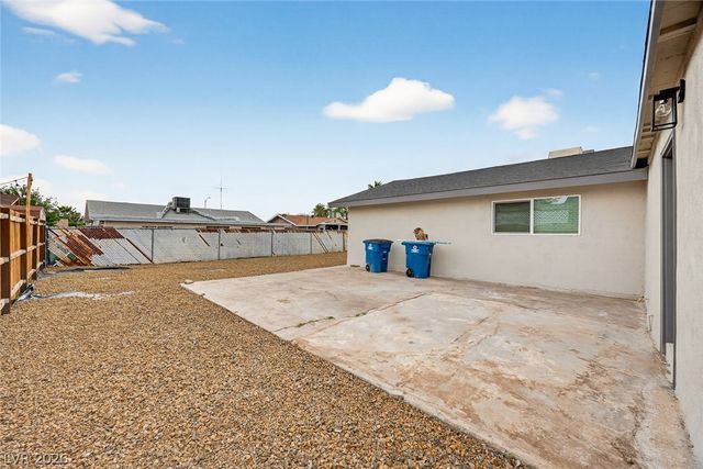 3651 Bear Creek Drive, Las Vegas, NV 89115