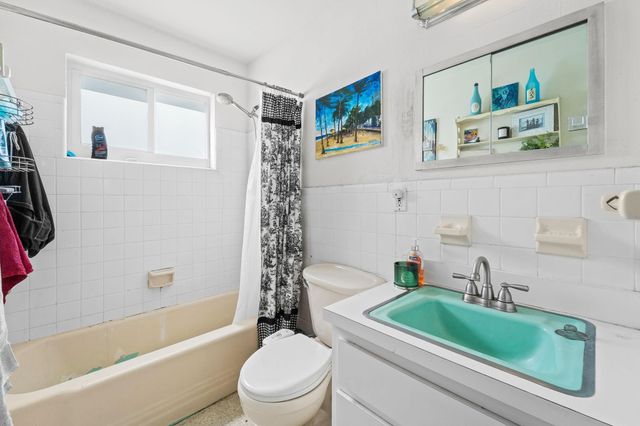 1681 NE 56th Street, Fort Lauderdale, FL 33334