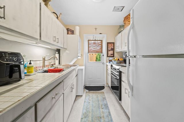 1681 NE 56th Street, Fort Lauderdale, FL 33334