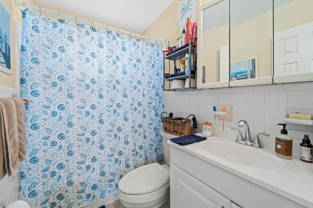 1681 NE 56th Street, Fort Lauderdale, FL 33334