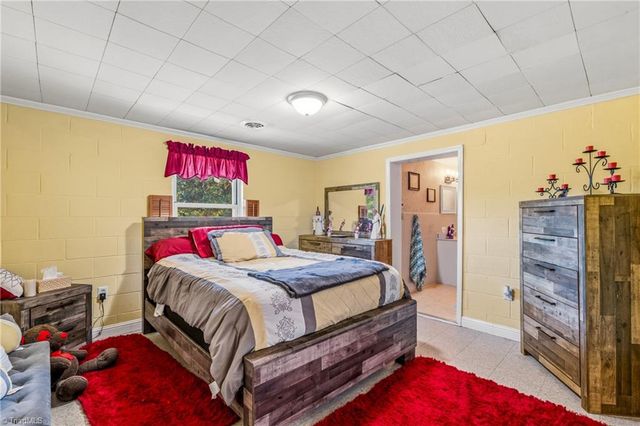 797 Hill Everhart Road, Lexington, NC 27295
