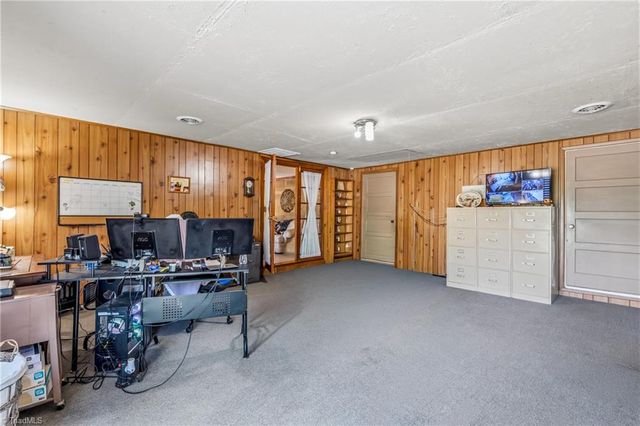 797 Hill Everhart Road, Lexington, NC 27295