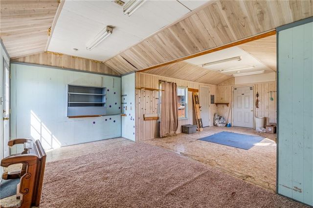 797 Hill Everhart Road, Lexington, NC 27295