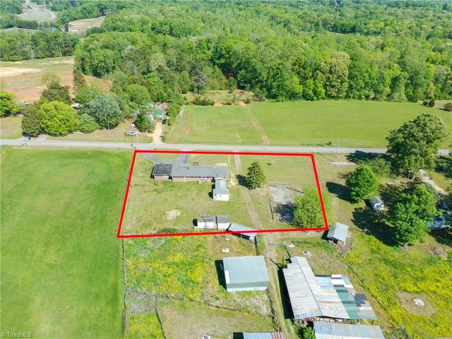 797 Hill Everhart Road, Lexington, NC 27295