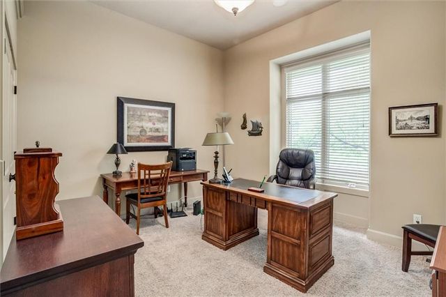 9111 W 157th Terrace, Overland Park, KS 66221