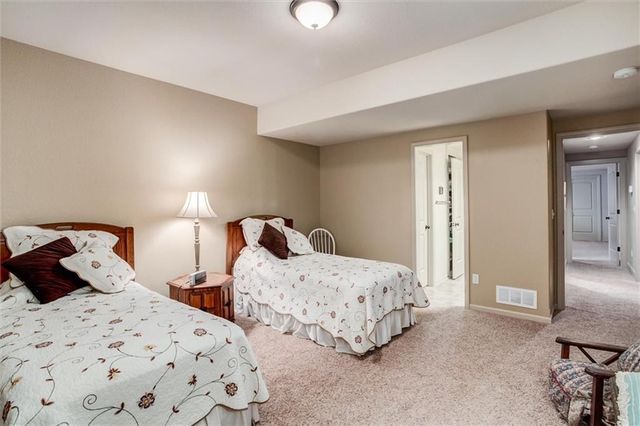9111 W 157th Terrace, Overland Park, KS 66221