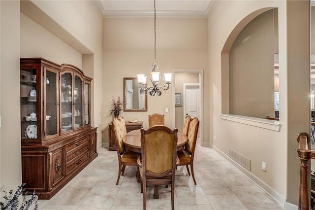 9111 W 157th Terrace, Overland Park, KS 66221