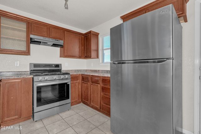 14263 CRAGGY ROCK Avenue, El Paso, TX 79938