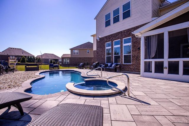 5042 Greenshire Drive, Green Twp, OH 45002