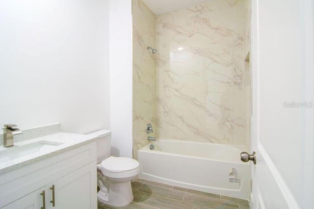 260 ROTONDA BOULEVARD B, Rotonda West, FL 33947