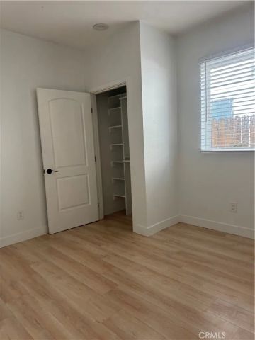 1122 E 94th Street, Los Angeles, CA 90002