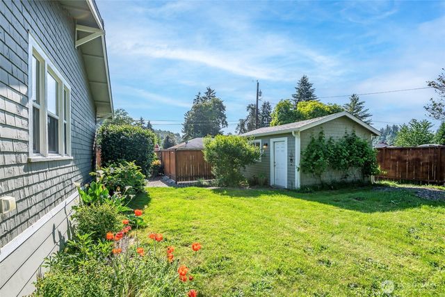 1716 E Main Street, Auburn, WA 98002