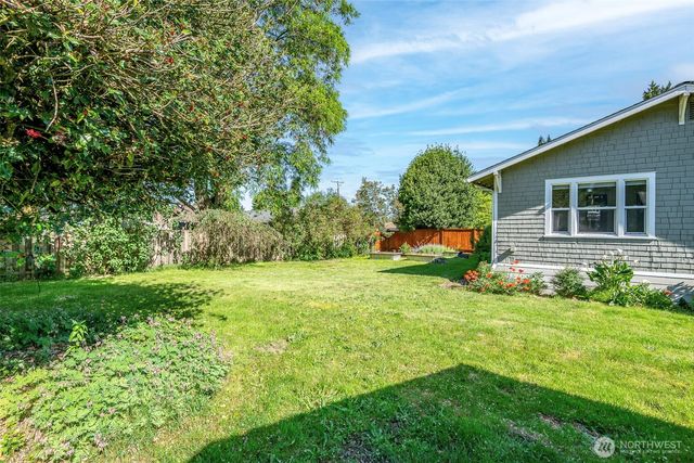 1716 E Main Street, Auburn, WA 98002