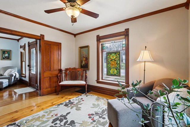 725 S Main Street, Poynette, WI 53955