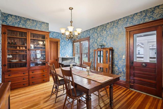 725 S Main Street, Poynette, WI 53955