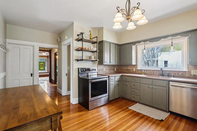 725 S Main Street, Poynette, WI 53955