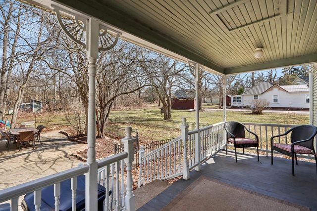 725 S Main Street, Poynette, WI 53955