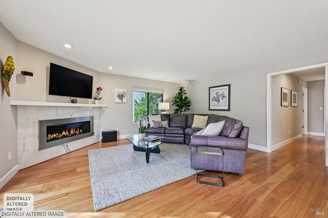 5146 Vista Grande Dr, Santa Rosa, CA 95403