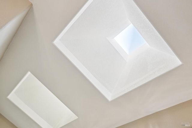 5146 Vista Grande Dr, Santa Rosa, CA 95403