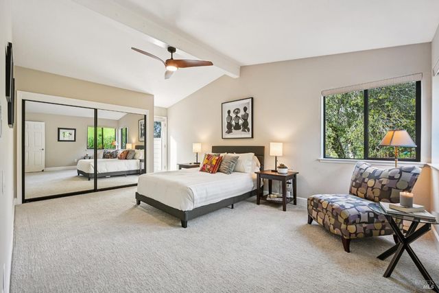 5146 Vista Grande Dr, Santa Rosa, CA 95403