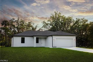 1239 County ST E, Lehigh Acres, FL 33974