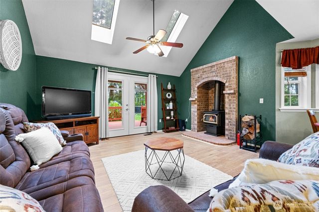 19002 SE Cook Road, Yelm, WA 98597