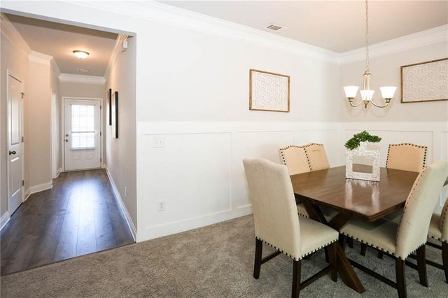 154 Laurel Cove Drive, Hoschton, GA 30548