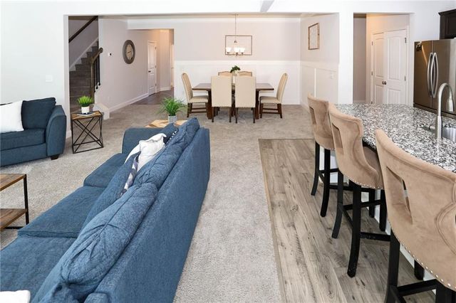 154 Laurel Cove Drive, Hoschton, GA 30548