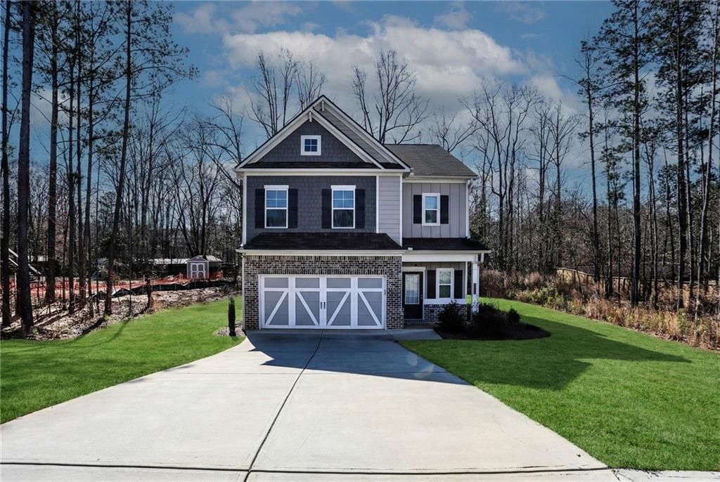 154 Laurel Cove Drive, Hoschton, GA 30548