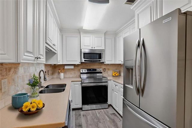 27207 Plantation NE Drive, Atlanta, GA 30324