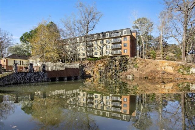 27207 Plantation NE Drive, Atlanta, GA 30324